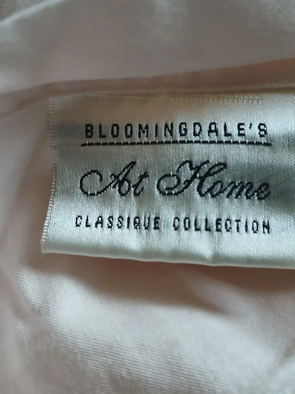 BLOOMINGDALE'S Blush Pink DAMASK Duvet Cover FULL Size